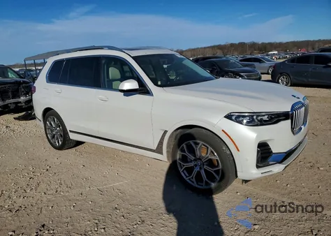 2019 BMW X7 xDrive40I z USA, uszkodzony, nr VIN 5UXCW2C56KL088860